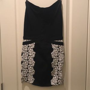 Strapless Bebe bodycon bandage mini dress